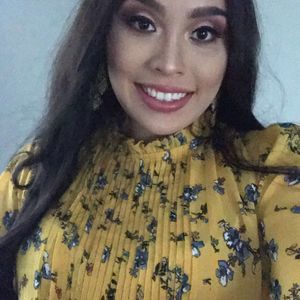 Meet your Posher, Sandra